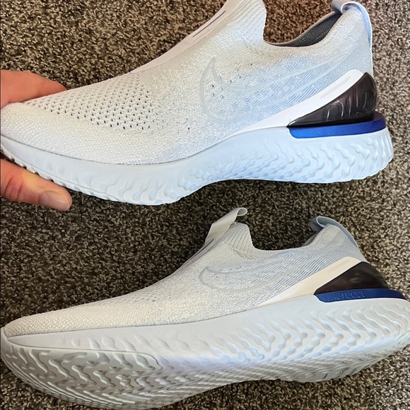 BNWT Nike Epic Phantom React White/Hydrogen Blue Women’s Running Slip-On Shoes - Picture 3 of 9
